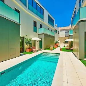 Executive Townhouse, Centre, Shared Pool Casa de Férias